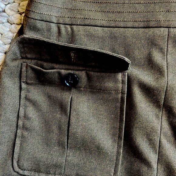 LOFT soft brown skirt with front pockets - Picture 5 of 10